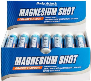 Body Attack Sports Nutrition - Magnesium Shot, hochdosiertes & flüssiges Magnesium, 225mg Magnesium, Extra Portion Vitamin C, 2600mg Magnesium Citrate, Veganes Pre & Postworkout, Made in Germany- 20 x 25ml (Orange)